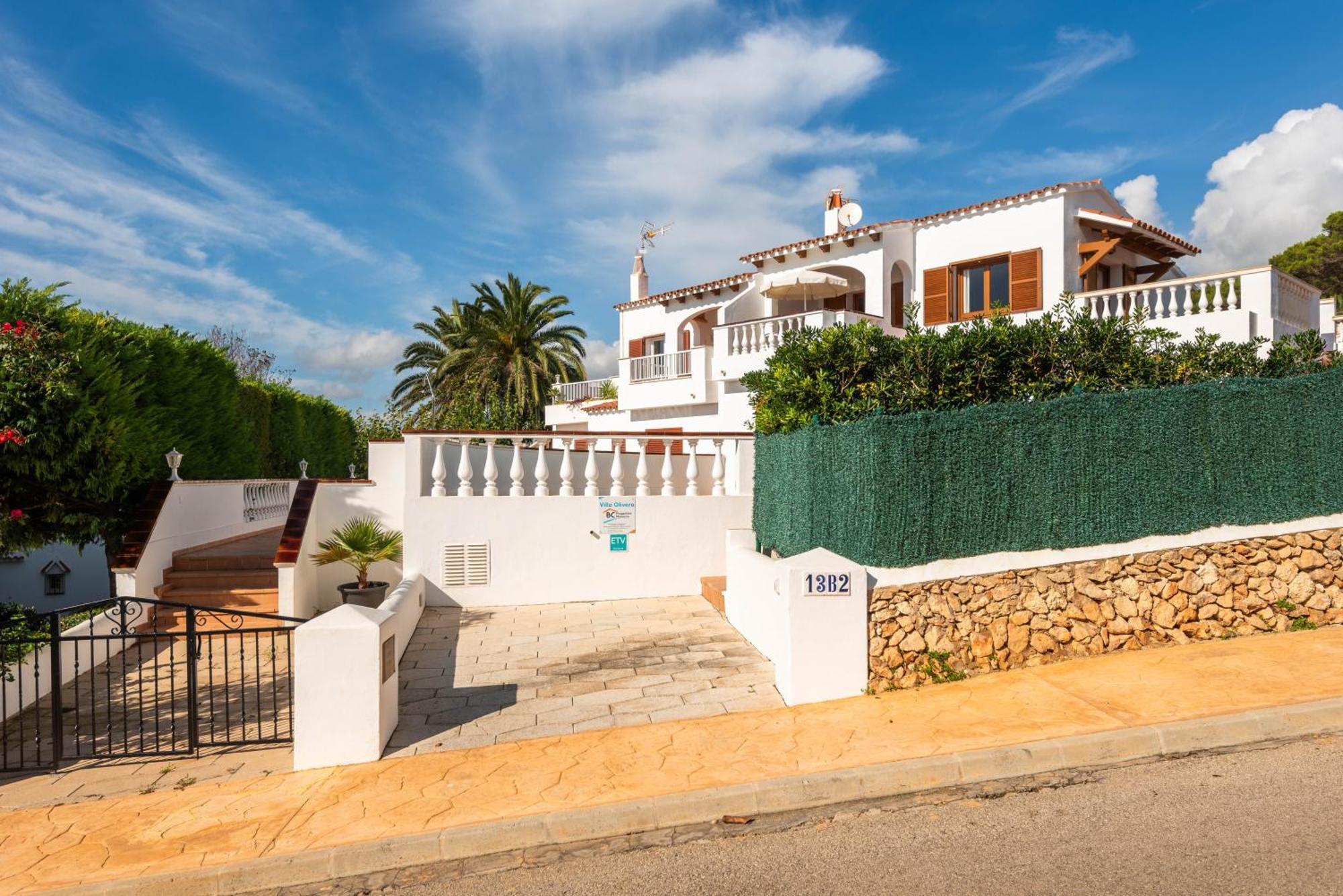 Villa Olivera Son Bou Luaran gambar