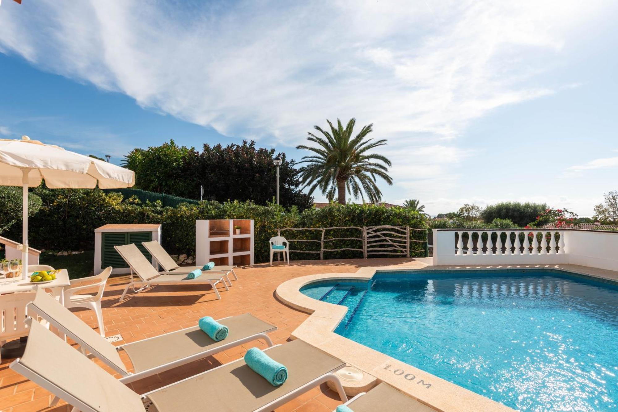 Villa Olivera Son Bou Luaran gambar
