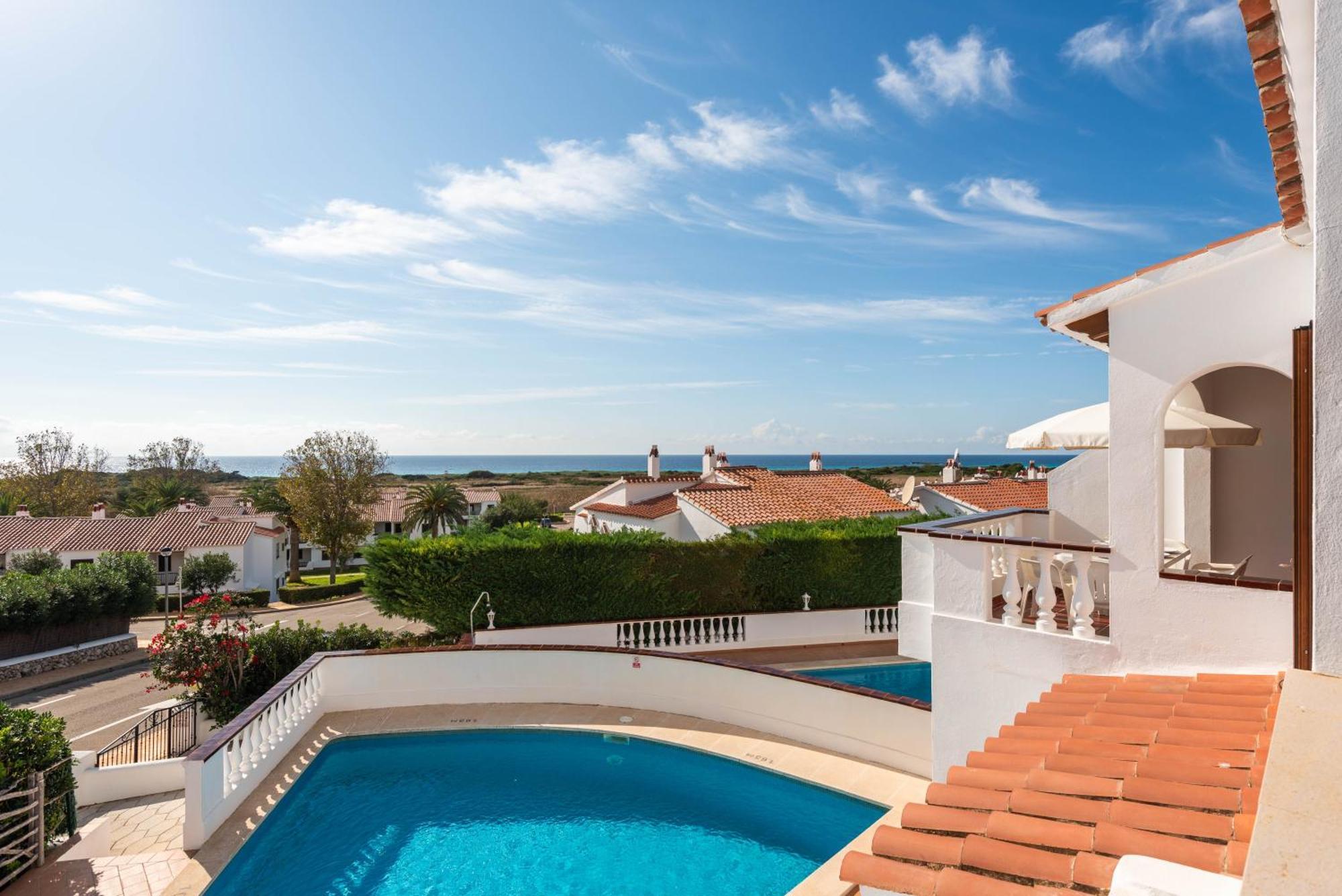 Villa Olivera Son Bou Luaran gambar